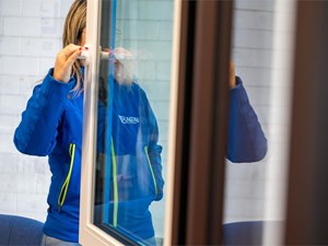 ¿Cuánto ahorraré en la factura de la luz con unas ventanas más eficientes?